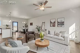 995 E Kirkwood Dr, Pueblo, CO 81007 - Photo 10