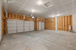 995 E Kirkwood Dr, Pueblo, CO 81007 - Photo 32