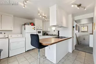 1512 E Monument St, Colorado Springs, CO 80909 - Photo 8
