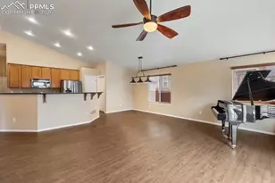 12432 Mount Bross Pl, Peyton, CO 80831 - Photo 8