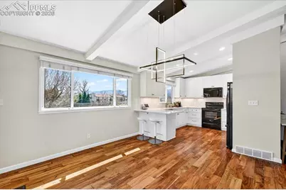 1871 Brookwood Drive, Colorado Springs, CO 80918 - Photo 4