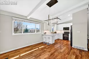 1871 Brookwood Dr, Colorado Springs, CO 80918 - Photo 4