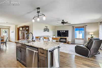 5205 Copper Drive, Colorado Springs, CO 80918 - Photo 8