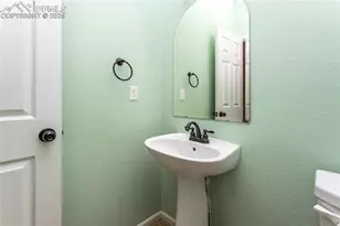 10394 Abrams Dr, Colorado Springs, CO 80925 - Photo 18