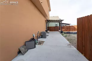 10394 Abrams Dr, Colorado Springs, CO 80925 - Photo 46