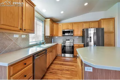 11791 Laurelcreek Drive, Colorado Springs, CO 80921 - Photo 4