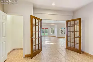 449 S Siesta Ln, Pueblo, CO 81007 - Photo 38