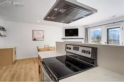 2242 Villa Rosa Drive, Colorado Springs, CO 80904 - Photo 10