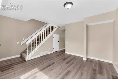 5561 Dunbar Court, Colorado Springs, CO 80918 - Photo 6