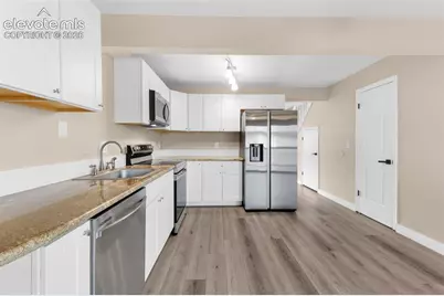 5561 Dunbar Court, Colorado Springs, CO 80918 - Photo 8