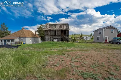 215 W Bennett Avenue, Cripple Creek, CO 80813 - Photo 6