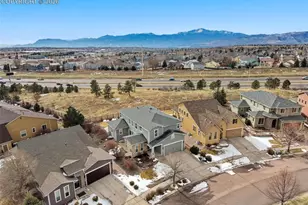 8310 James Creek Dr, Colorado Springs, CO 80924 - Photo 2