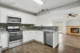 982 Legend Oak Dr, Fountain, CO 80817 - Photo 10