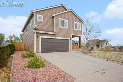 982 Legend Oak Drive, Fountain, CO 80817 - Photo 2