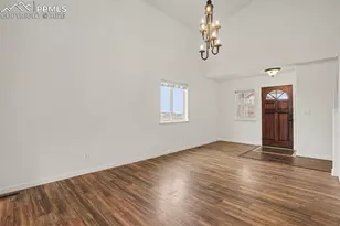 982 Legend Oak Dr, Fountain, CO 80817 - Photo 4