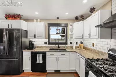 9840 Heritage Park Trail, Peyton, CO 80831 - Photo 14