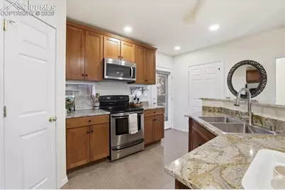 4317 Sammers View, Colorado Springs, CO 80917 - Photo 4