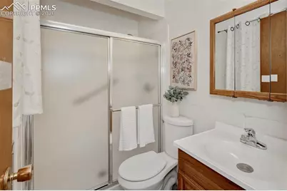 135 Fairmont Street, Colorado Springs, CO 80910 - Photo 16