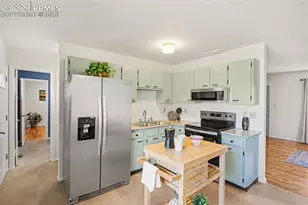 1316 Rushmore Dr, Colorado Springs, CO 80910 - Photo 8