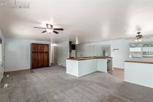 914 Arrawanna St, Colorado Springs, CO 80909 - Photo 6