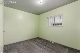 914 Arrawanna St, Colorado Springs, CO 80909 - Photo 12
