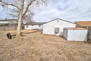 257 S Bailey Dr, Pueblo West, CO 81007 - Photo 20