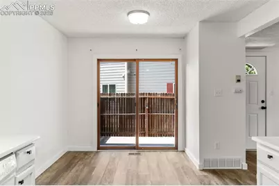 4338 Hunting Meadows Circle, Colorado Springs, CO 80916 - Photo 6