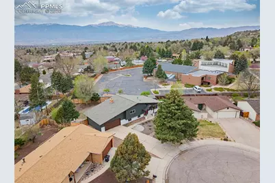 2306 Providence Circle, Colorado Springs, CO 80909 - Photo 2