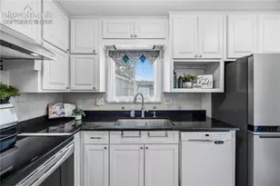 41 Landoe Ln, Colorado Springs, CO 80911 - Photo 6