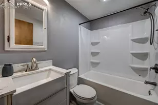 202 Rockledge Ct, Manitou Springs, CO 80829 - Photo 42