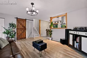 1065 N 19th St, Colorado Springs, CO 80904 - Photo 2