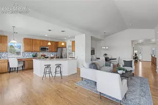 1878 Parliament Dr, Colorado Springs, CO 80920 - Photo 6