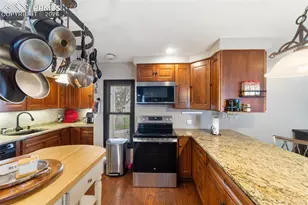 817 E Clarion Dr, Pueblo, CO 81007 - Photo 10