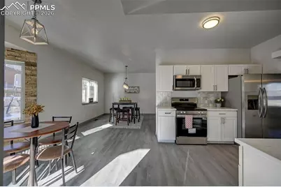 6075 Breeze Court, Colorado Springs, CO 80918 - Photo 16