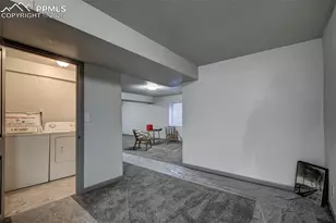 6075 Breeze Ct, Colorado Springs, CO 80918 - Photo 38