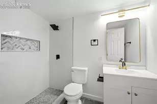 907 S Cascade Ave, Colorado Springs, CO 80903 - Photo 18