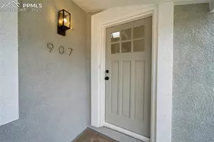 907 S Cascade Ave, Colorado Springs, CO 80903 - Photo 4