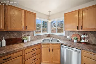 1133 Farragut Ave, Colorado Springs, CO 80909 - Photo 10