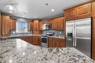 573 W Archer Plaza, Pueblo, CO 81007 - Photo 12