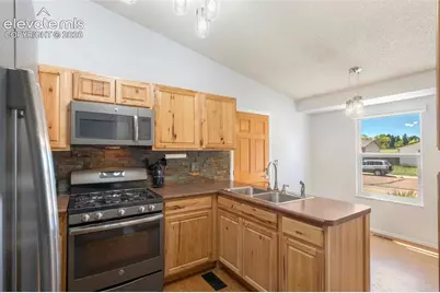 3117 Moonbeam Circle, Colorado Springs, CO 80916 - Photo 14