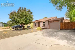 3117 Moonbeam Circle, Colorado Springs, CO 80916 - Photo 2