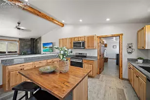 186 Empire Rd, Florissant, CO 80816 - Photo 18