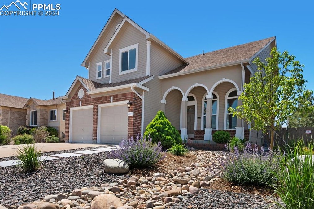 4871 Tawny Ridge Dr, Colorado Springs, CO 80916-5723