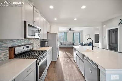 7227 Berrybrook Lane, Colorado Springs, CO 80918 - Photo 10