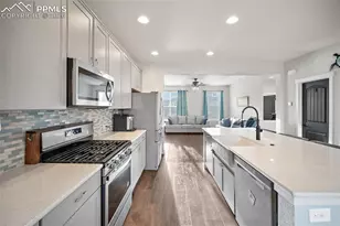 7227 Berrybrook Ln, Colorado Springs, CO 80918 - Photo 10