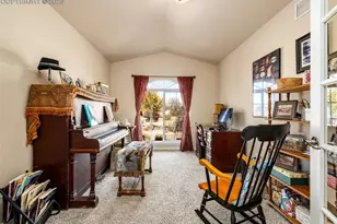 982 W Caliente Dr, Pueblo, CO 81007 - Photo 22