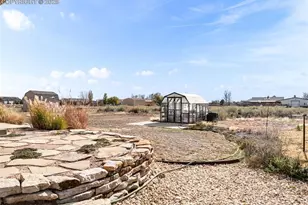 982 W Caliente Dr, Pueblo, CO 81007 - Photo 40