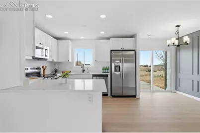 578 N Mancos Drive, Pueblo West, CO 81007 - Photo 8