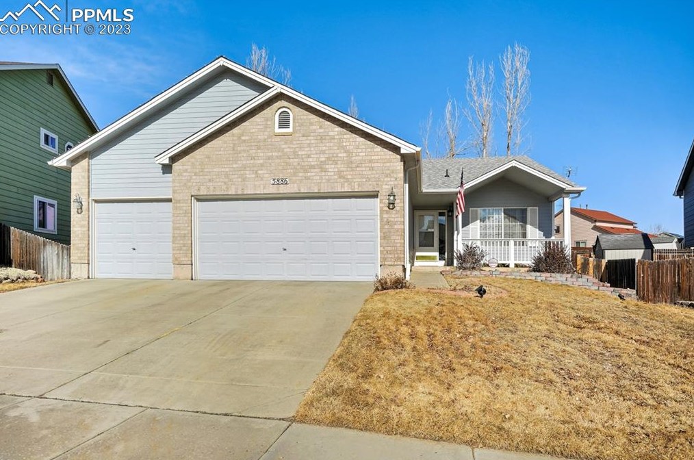 5886 Dolores St, Colorado Springs, CO