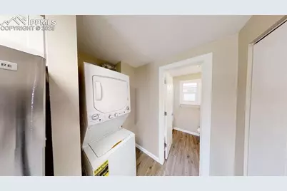 2413 E St Vrain Street, Colorado Springs, CO 80909 - Photo 6